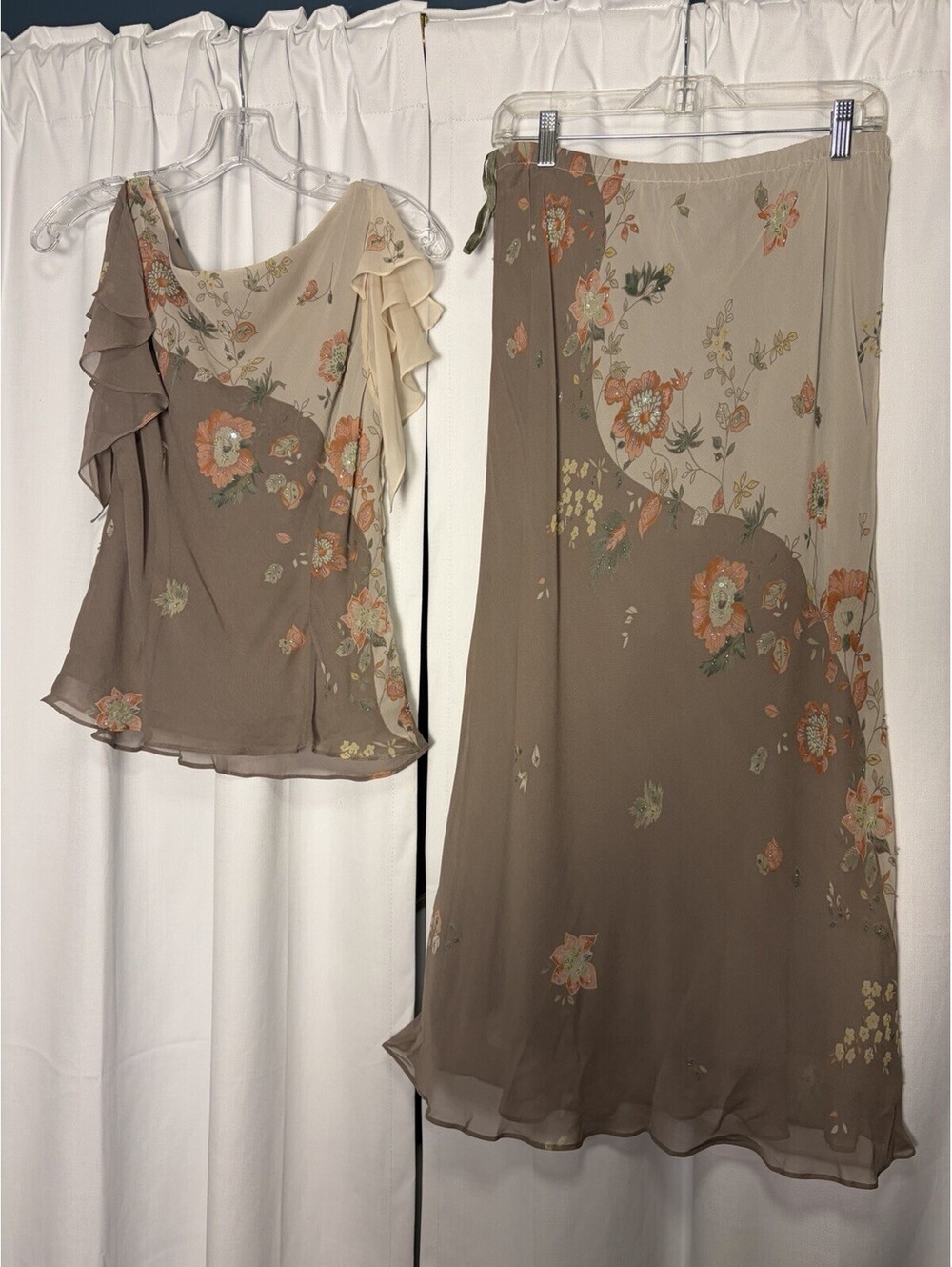 Vintage 90s Adrianna Papell Petites Silk Floral Ruffle Sequin Skirt Set 10P - Picture 6 of 7